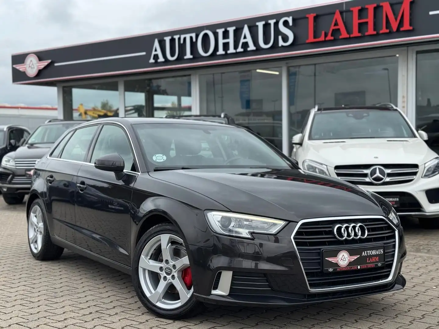 Audi A3 Sportback sport S-Line*LED Brun - 1