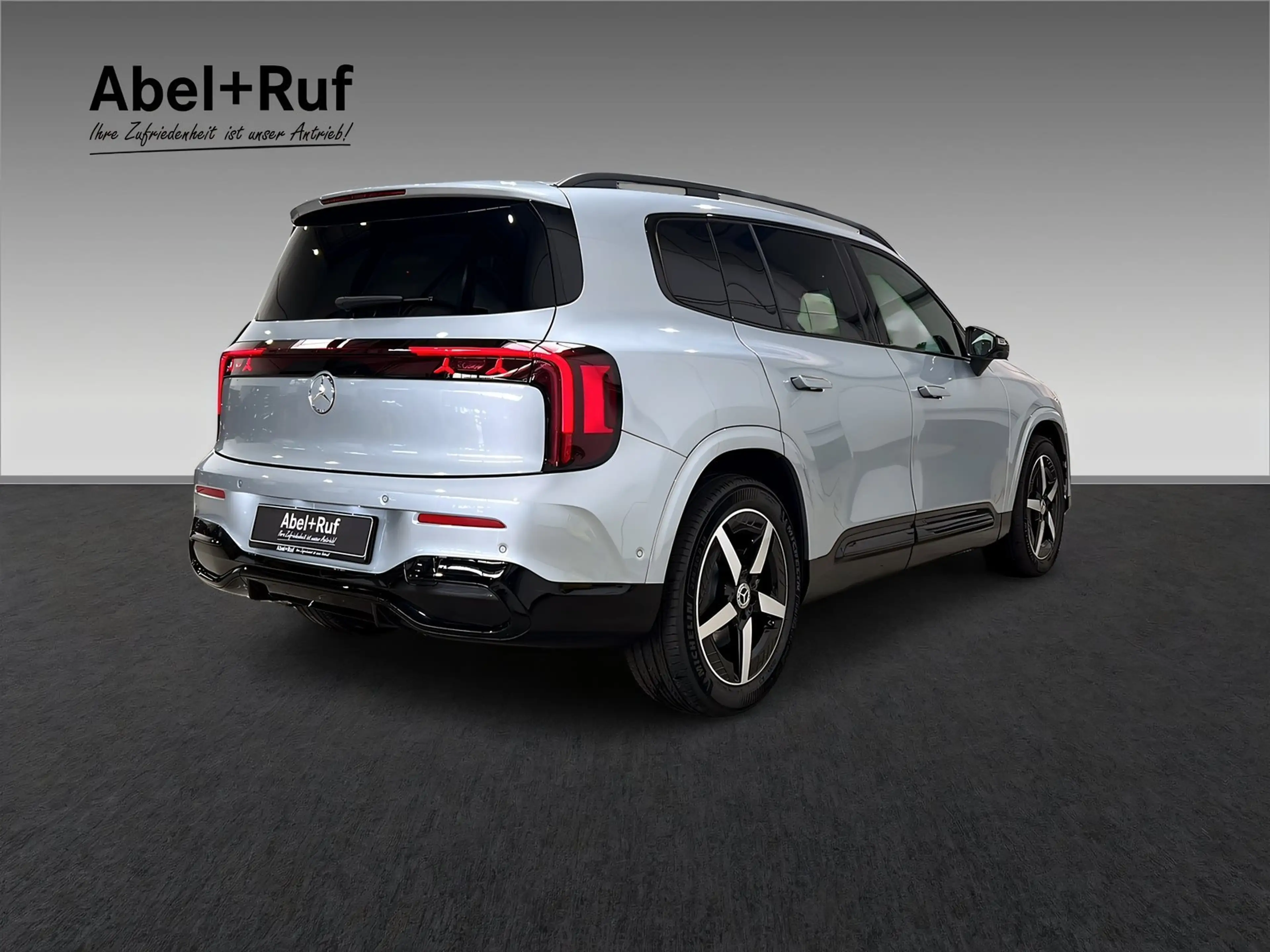 Mercedes-Benz GLB 200 AMG+FACELIFT+LED+DISTR+NIGHT+Pano+AHK — photo 5