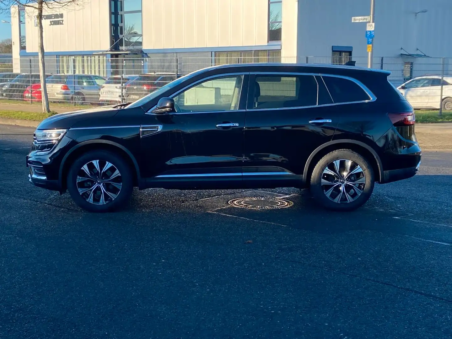 Renault Koleos Techno 4WD*Autom.*LED*1.Hand*RFK* Schwarz - 2