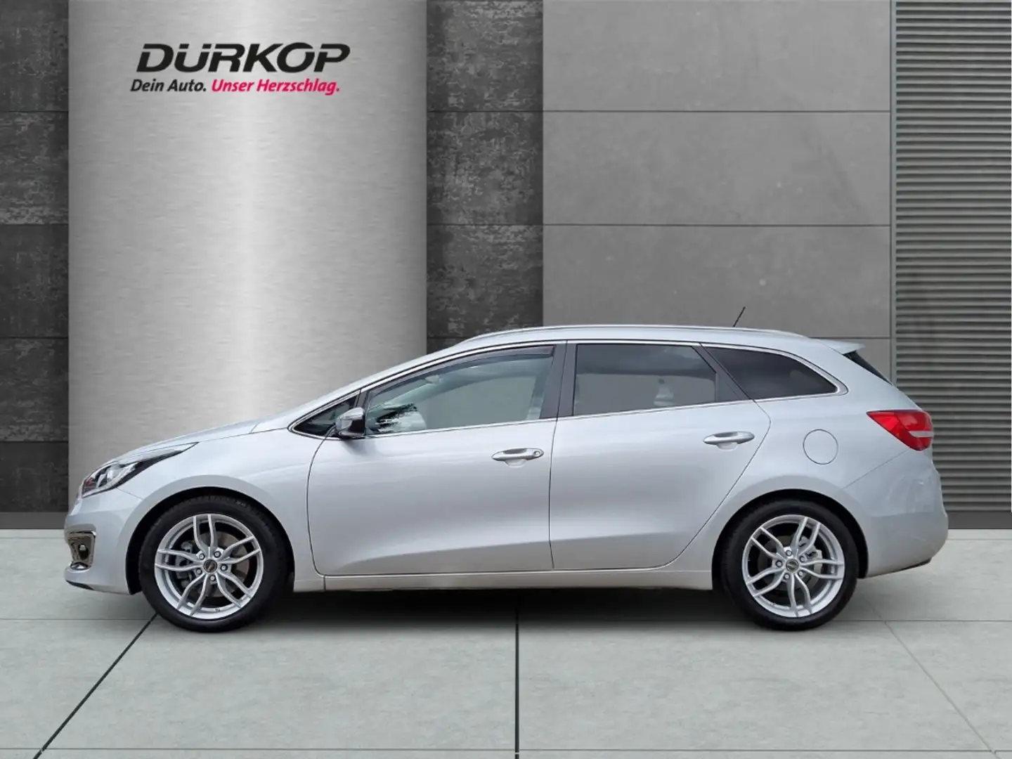 Kia Ceed SW / cee'd SW SPIRIT Automatik Navi Panodach 37.000km Argent - 2