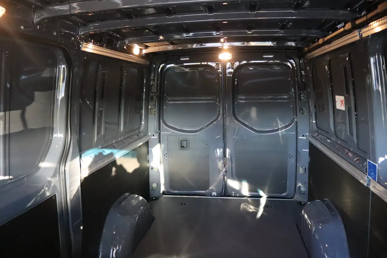 Mercedes-Benz Sprinter снимка Mercedes-Benz Sprinter