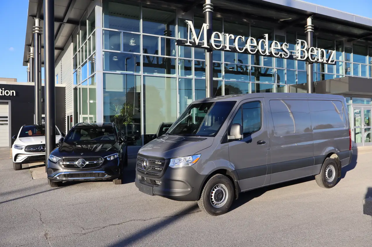 Mercedes-Benz Sprinter снимка Mercedes-Benz Sprinter
