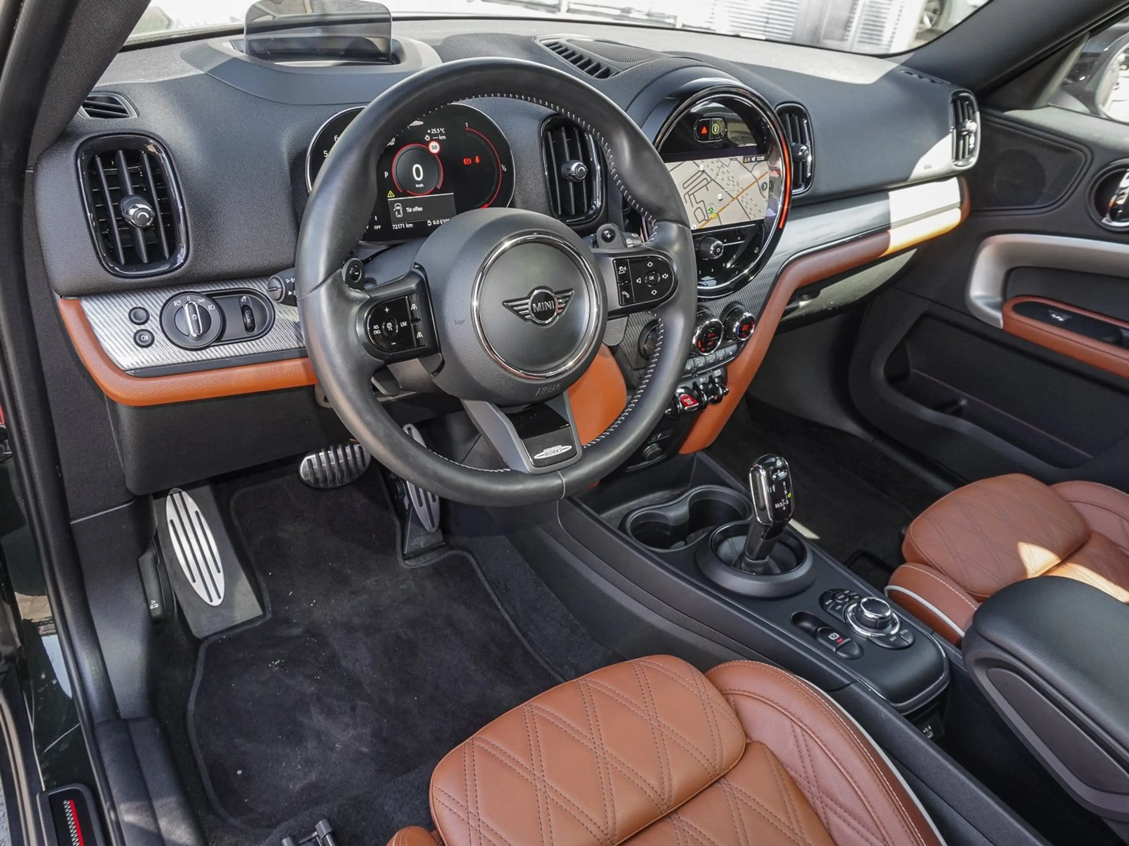 MINI John Cooper Works Countryman John Cooper Works AL HUD PANO ACC RFK NAVI LED — photo 8