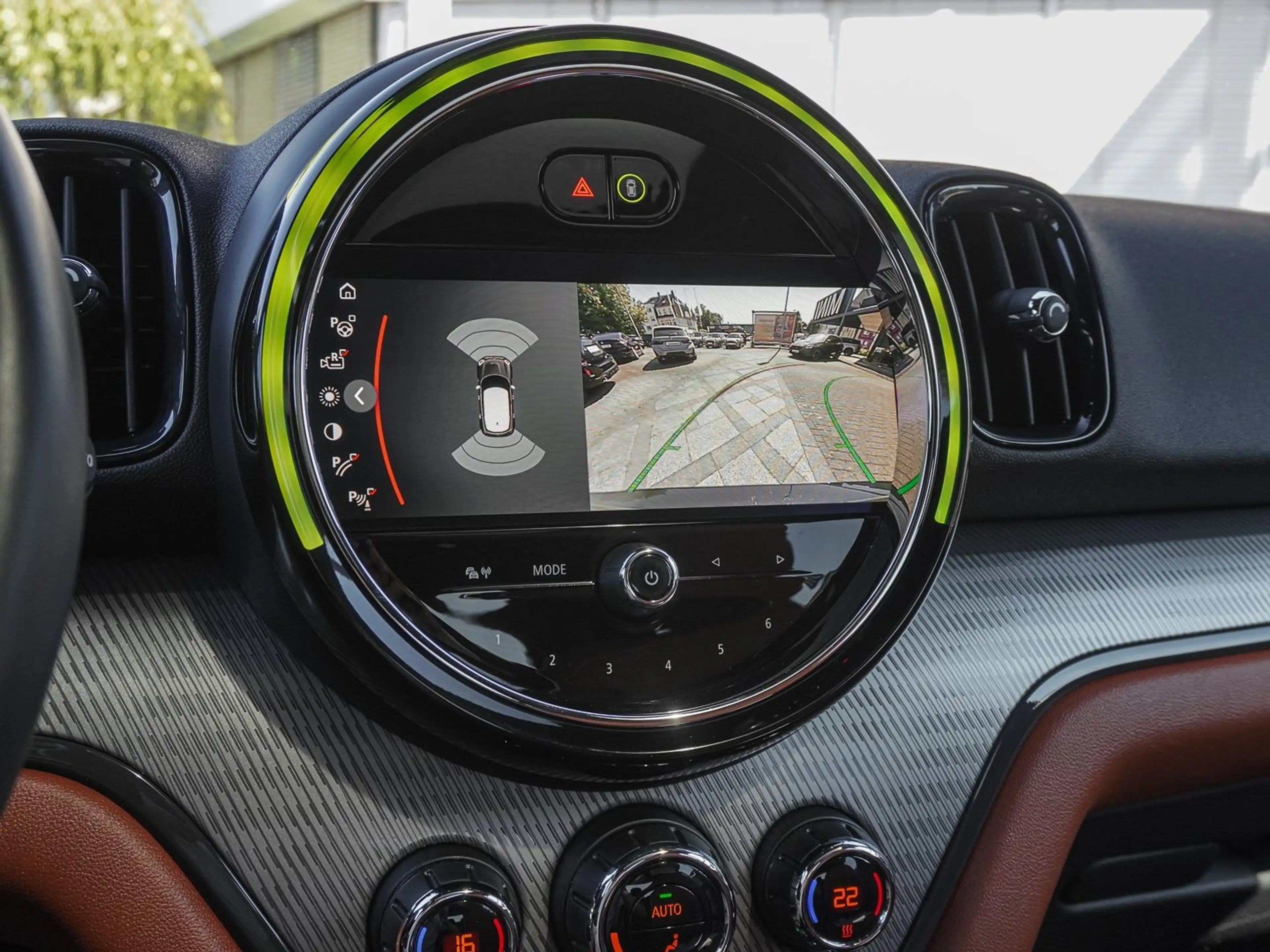 MINI John Cooper Works Countryman John Cooper Works AL HUD PANO ACC RFK NAVI LED — photo 13