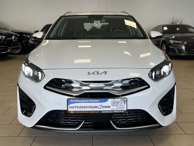 Kia Ceed / cee'd Spirit*ACC*LED*CarPlay*Cam*SHT*