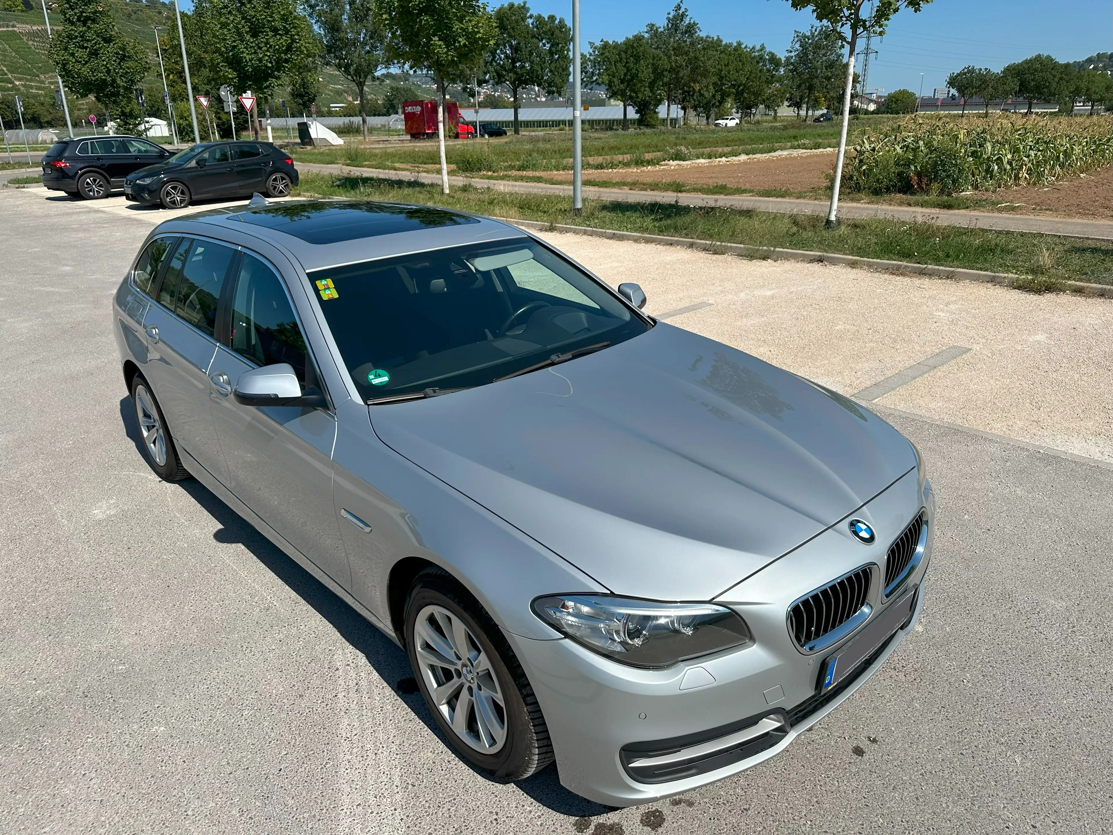 BMW 525 525d xDrive Head-Up Abstandtempom. Pano. — photo 6