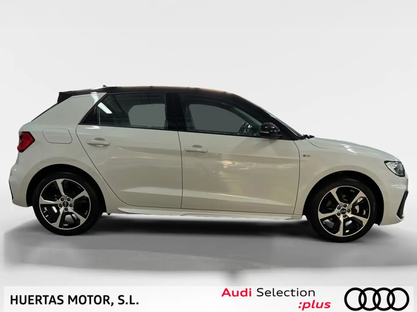 Audi A1 BERLINA CON PORTON 1.0 30 TFSI S TRONIC ADRENALIN Wit - 2