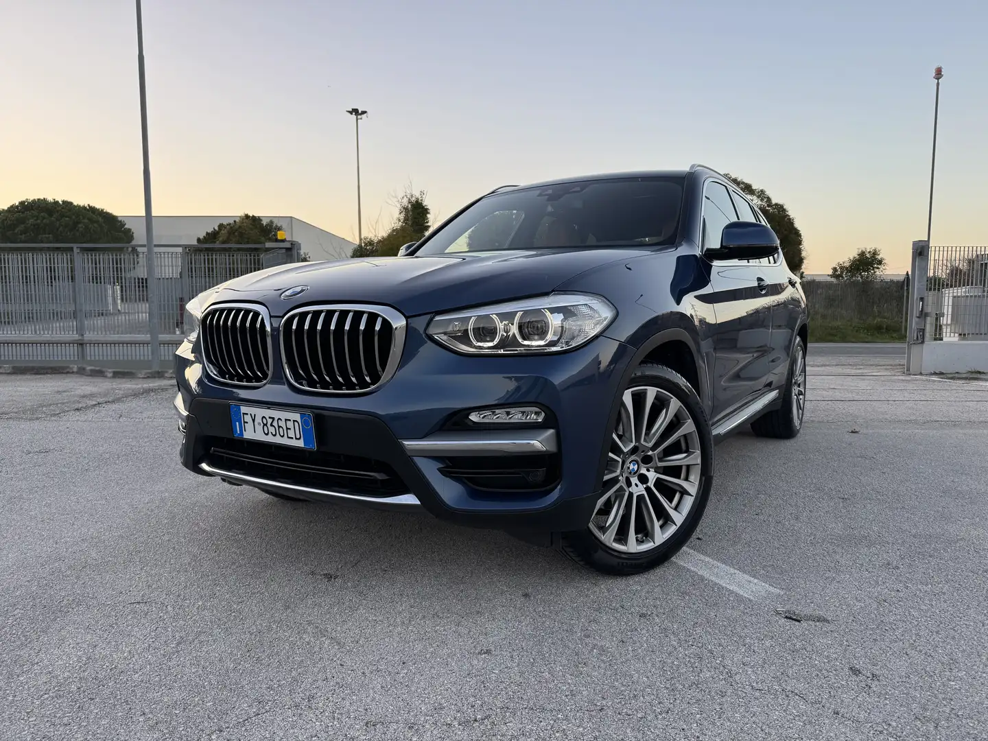 BMW X3 xdrive20d Luxury 190cv auto Blu/Azzurro - 1