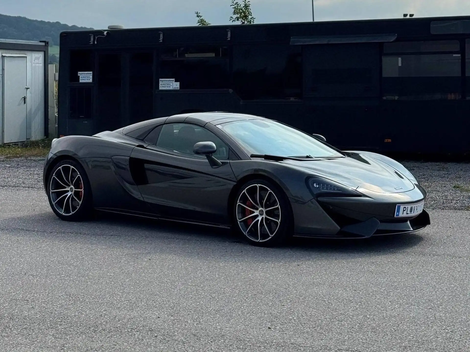 맥라렌 570S 570 Sport Spider 2018 블랙 사진 7