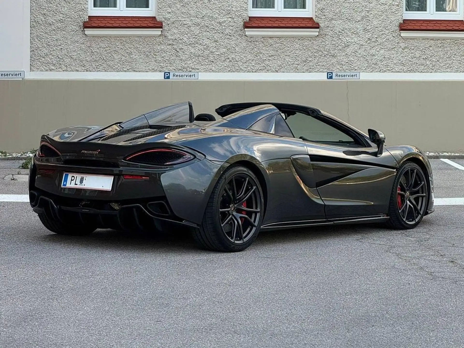 맥라렌 570S 570 Sport Spider 2018 블랙 사진 5
