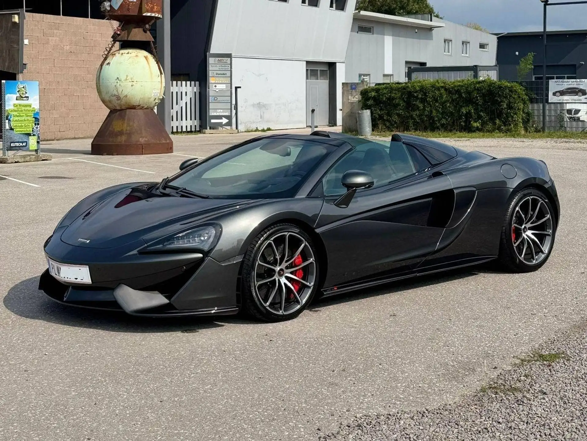 맥라렌 570S 570 Sport Spider 2018 블랙 사진 8