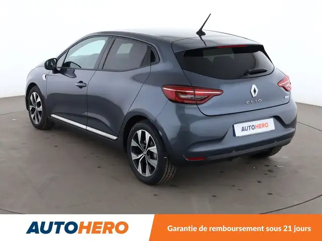 Renault Clio view 4