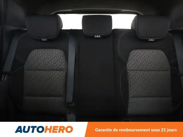 Renault Clio view 15