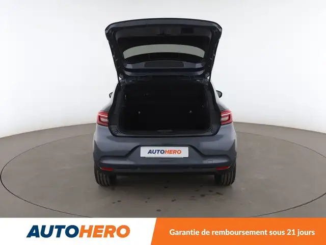 Renault Clio view 16
