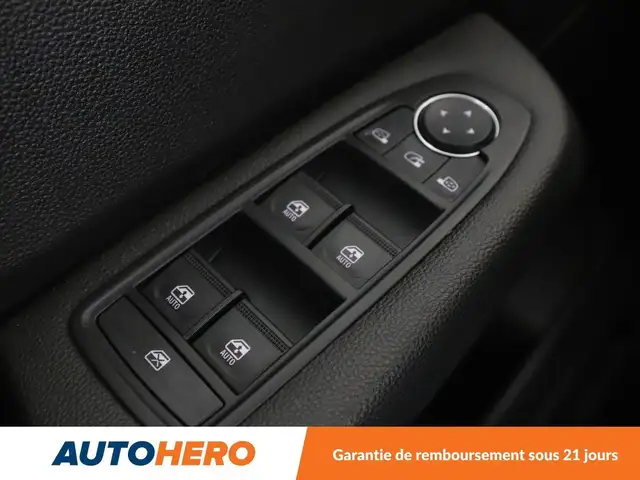 Renault Clio view 24
