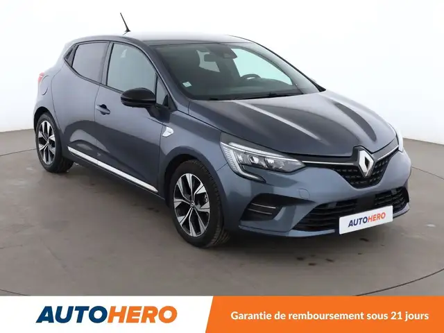 Renault Clio view 8