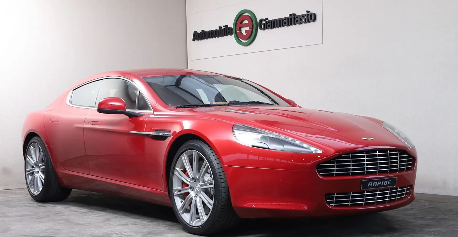 Aston Martin Rapide Rapide Individual NEW Chassis-Nummer 1 Rot - 2
