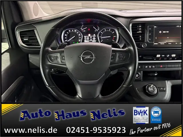 Opel Zafira view 10