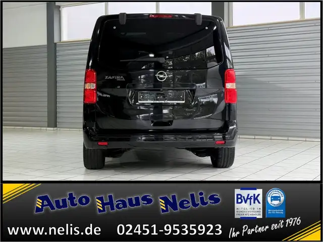 Opel Zafira view 7