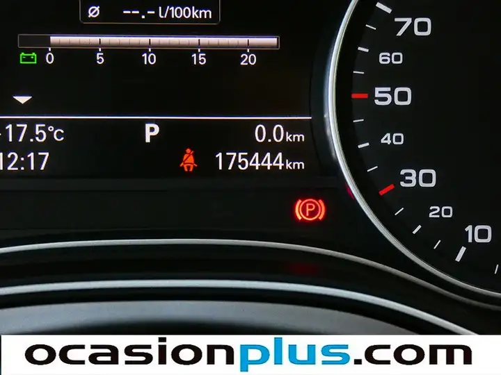 Audi A6 AVANT 3.0 TDI Quattro S tronic 2015, foto 10