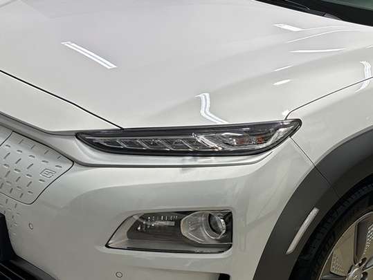 Hyundai KONA Premium Elektro 2WD