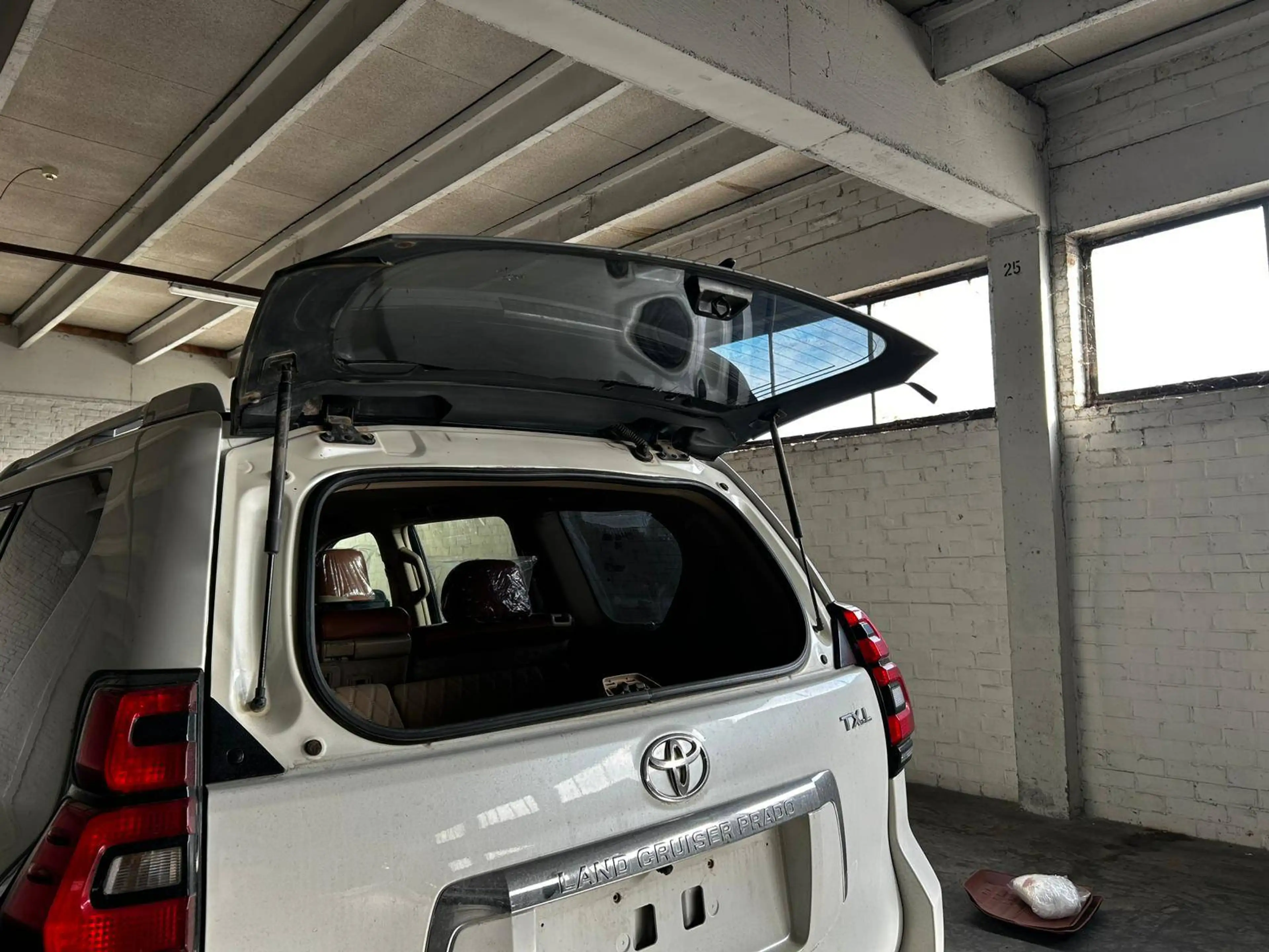 Toyota Land Cruiser Prado Export Afrique | Full Option — photo 10