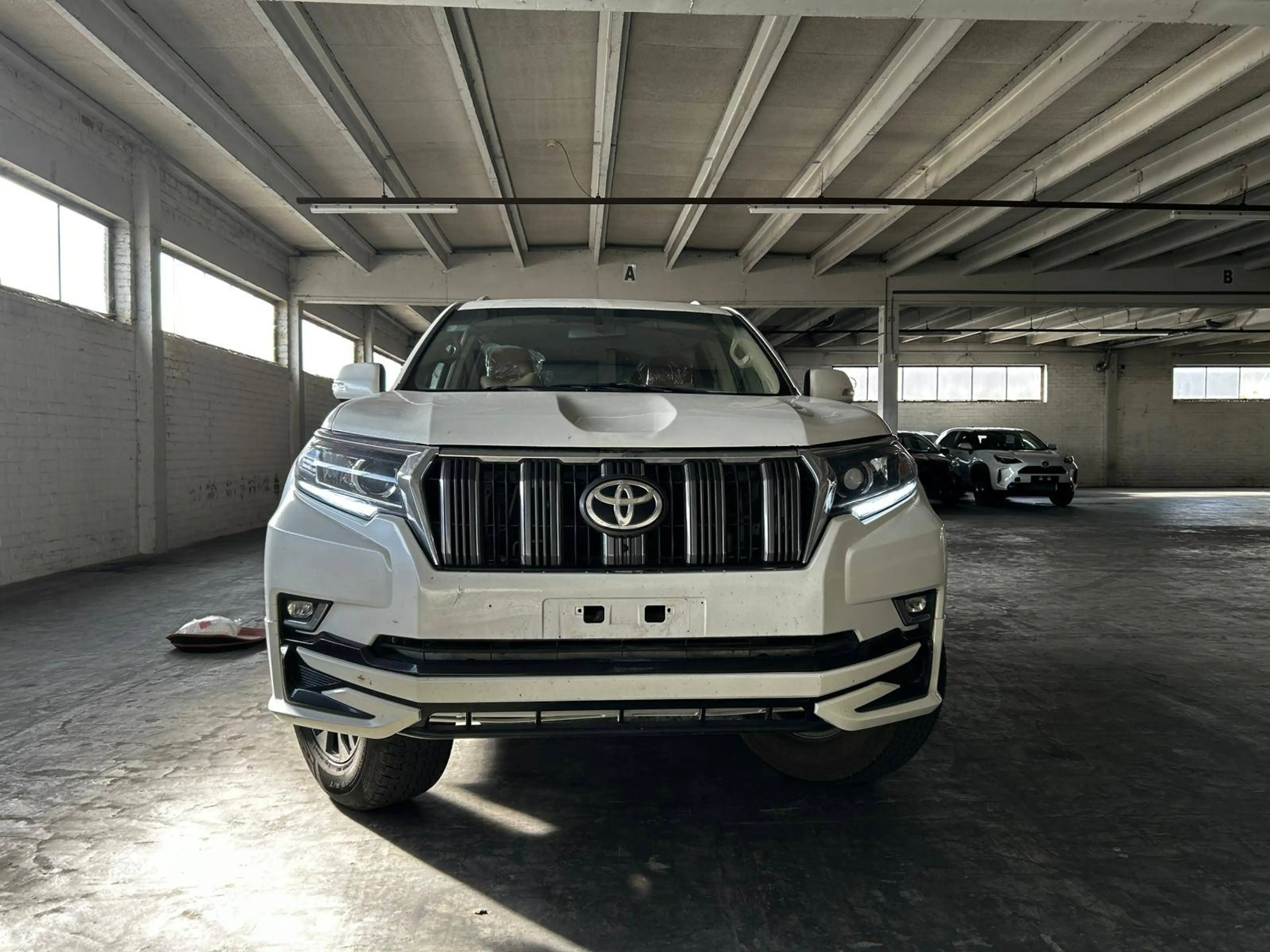Toyota Land Cruiser Prado Export Afrique | Full Option — photo 8