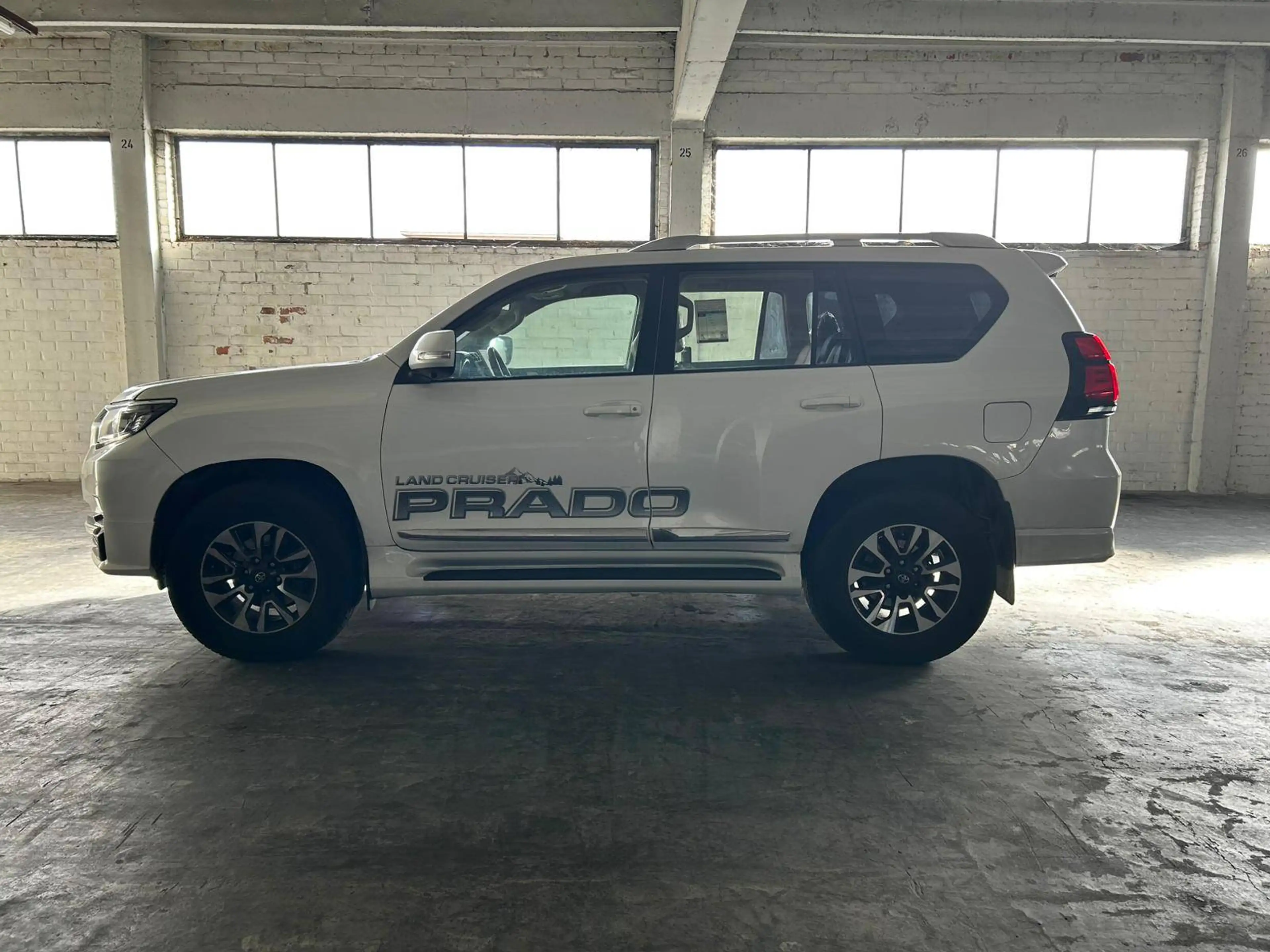 Toyota Land Cruiser Prado Export Afrique | Full Option — photo 2
