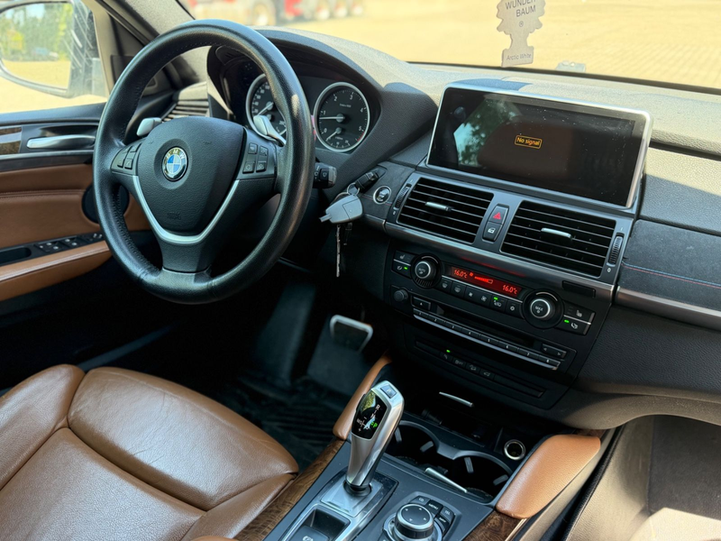 BMW X6 35d X-DRIVE — photo 12