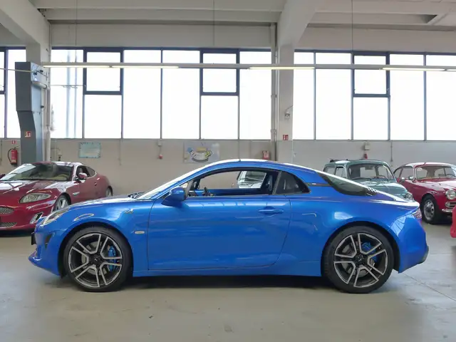 Alpine A110