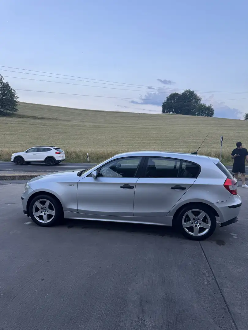 BMW 118 118d - 2