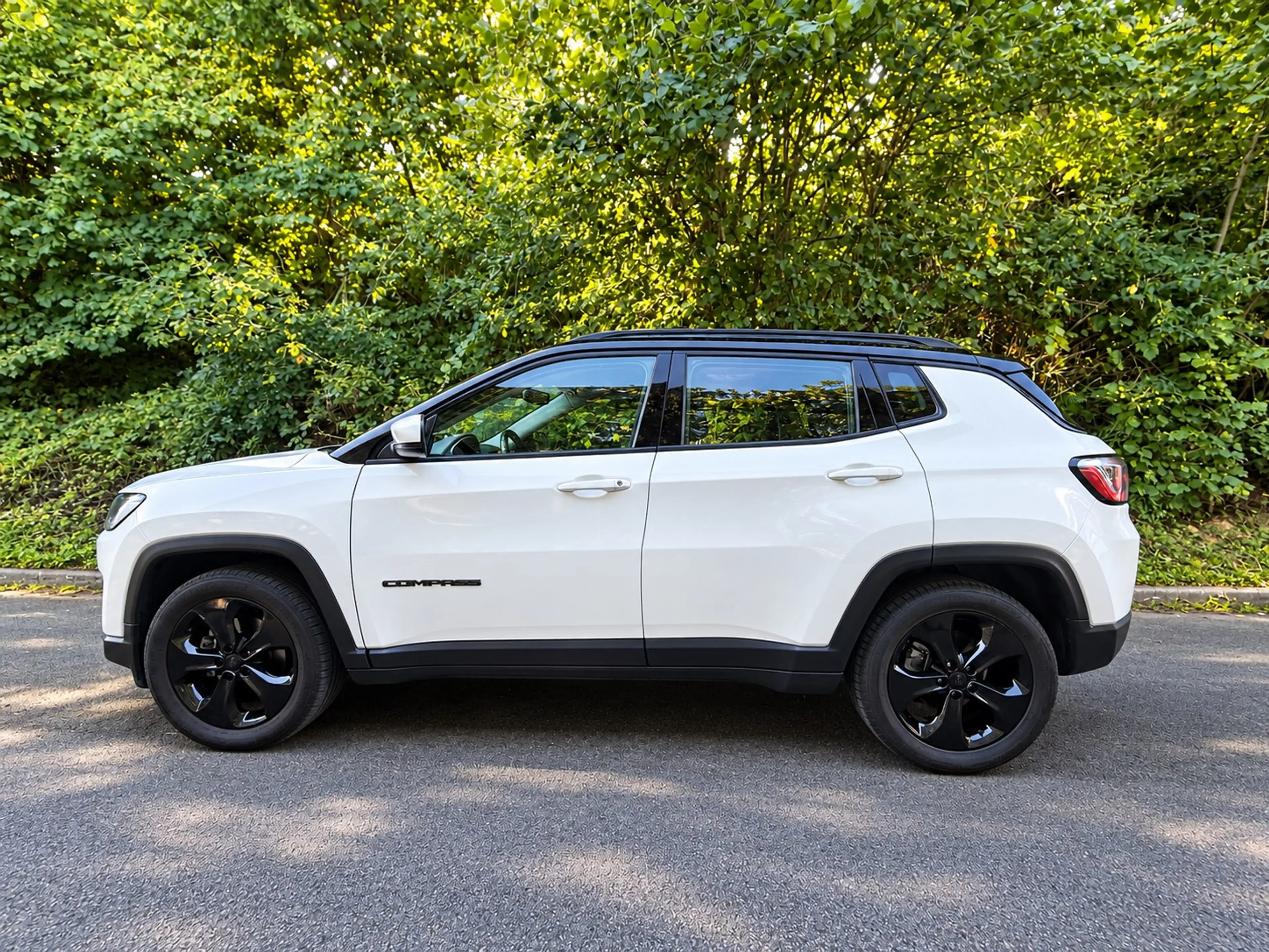Jeep Compass Compass 1.6 MJD 4x2 Blackstar — photo 2