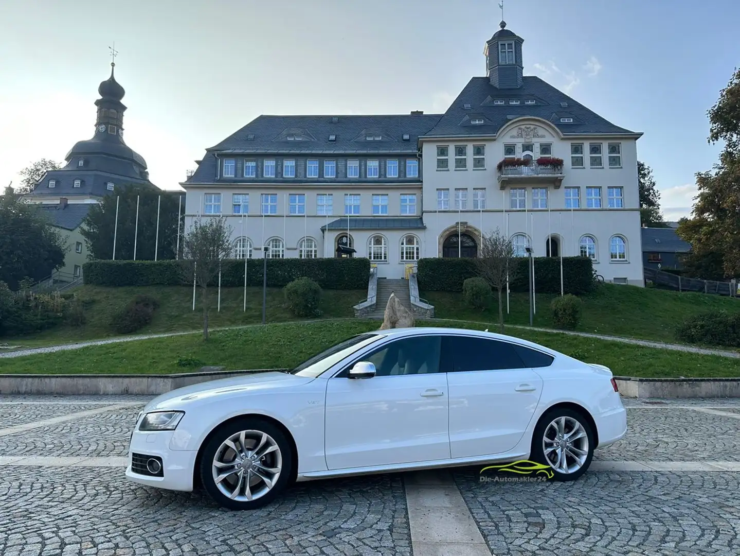 Audi S5 3.0 TFSI quattro MMI Plus bijela - 1