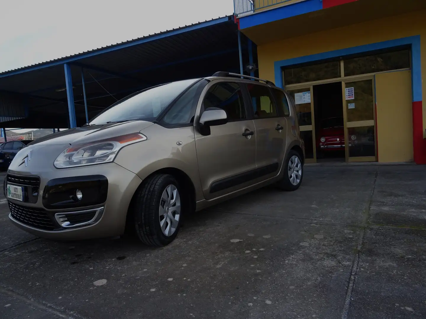 Citroen C3 Picasso 1.6 HDI 110CV Perfect Gold - 2