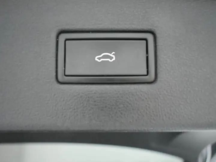 Volkswagen Tiguan Allspace 2021, foto 32