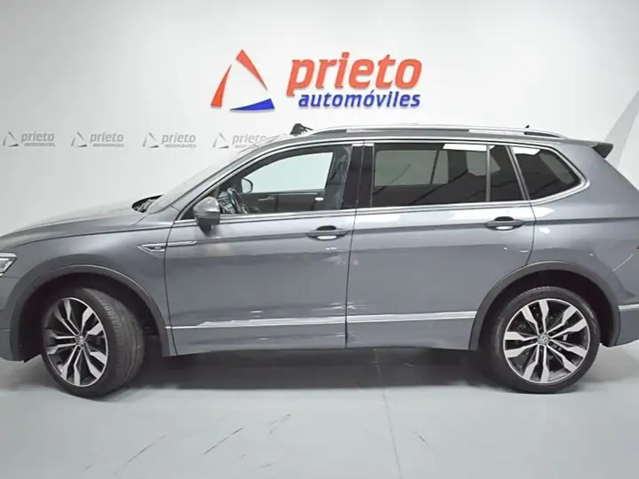Volkswagen Tiguan Allspace 2021, foto 2
