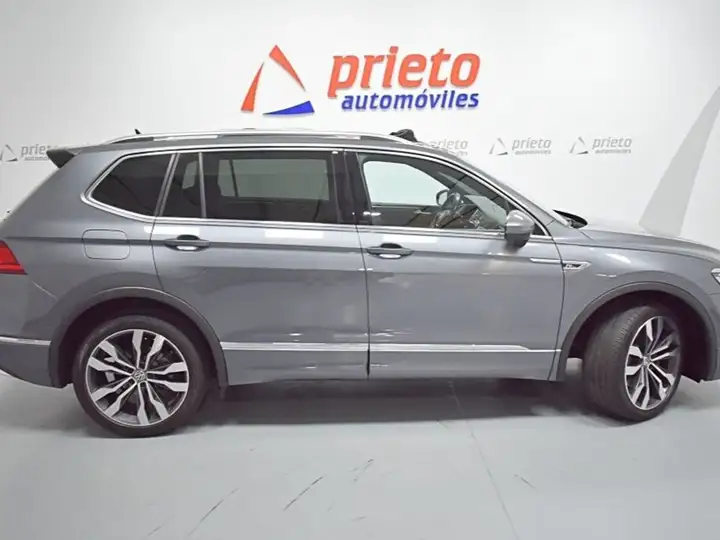 Volkswagen Tiguan Allspace 2021, foto 36