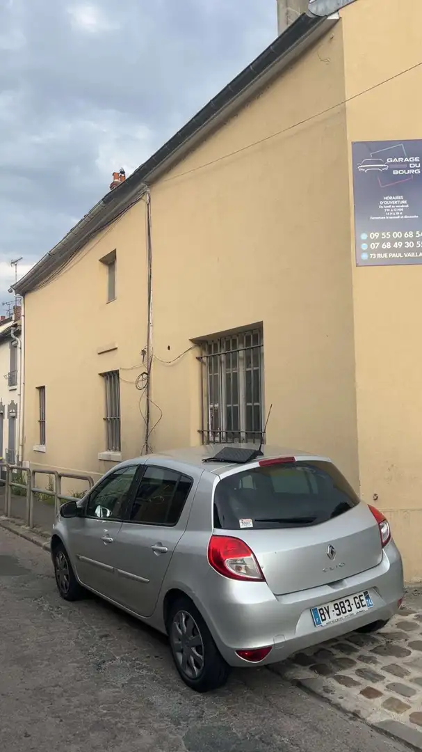 Renault Clio III dCi 90 eco2 Night&Day - 2