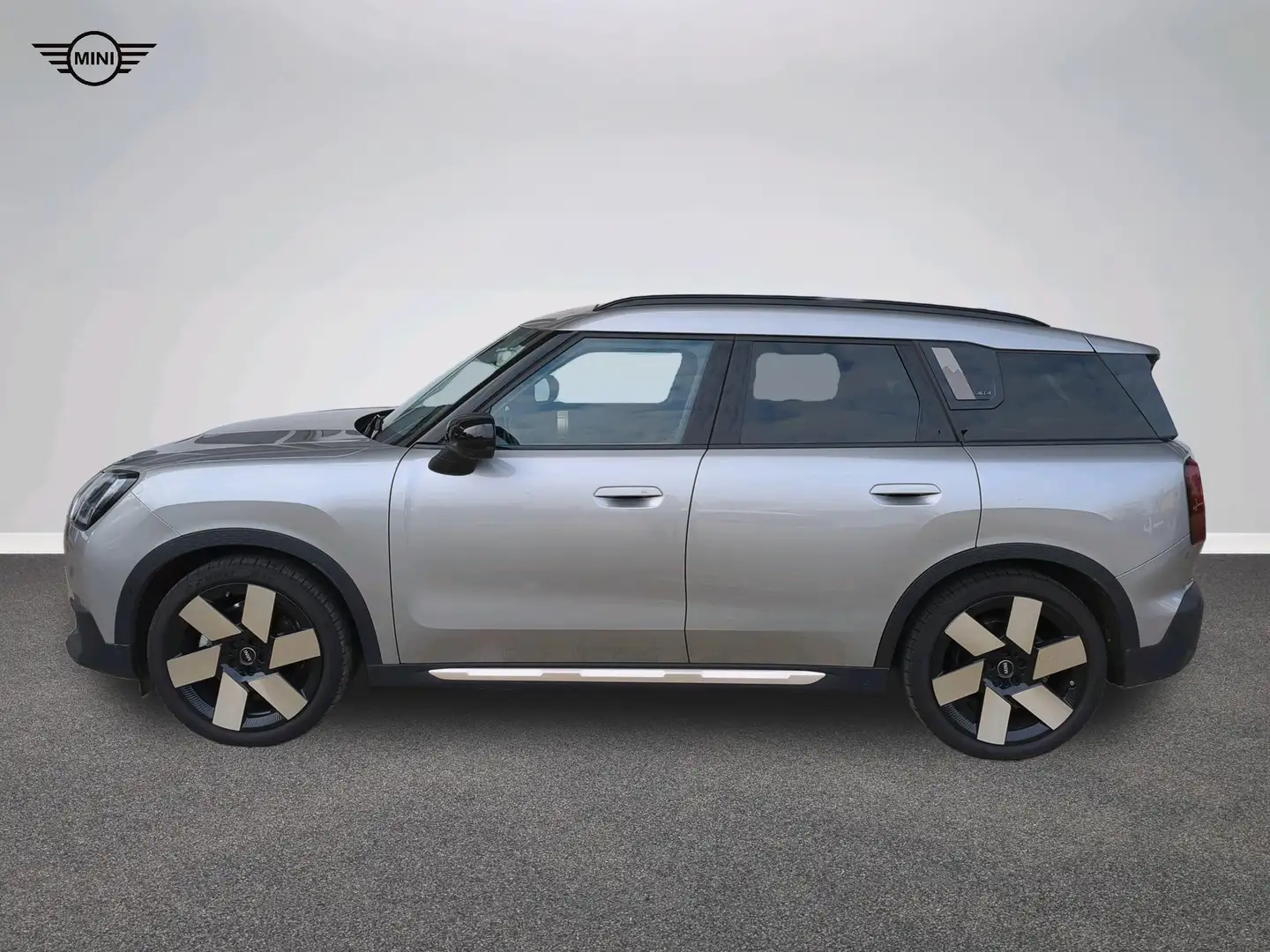 MINI Countryman SE All4 Favoured Trim Gris - 2