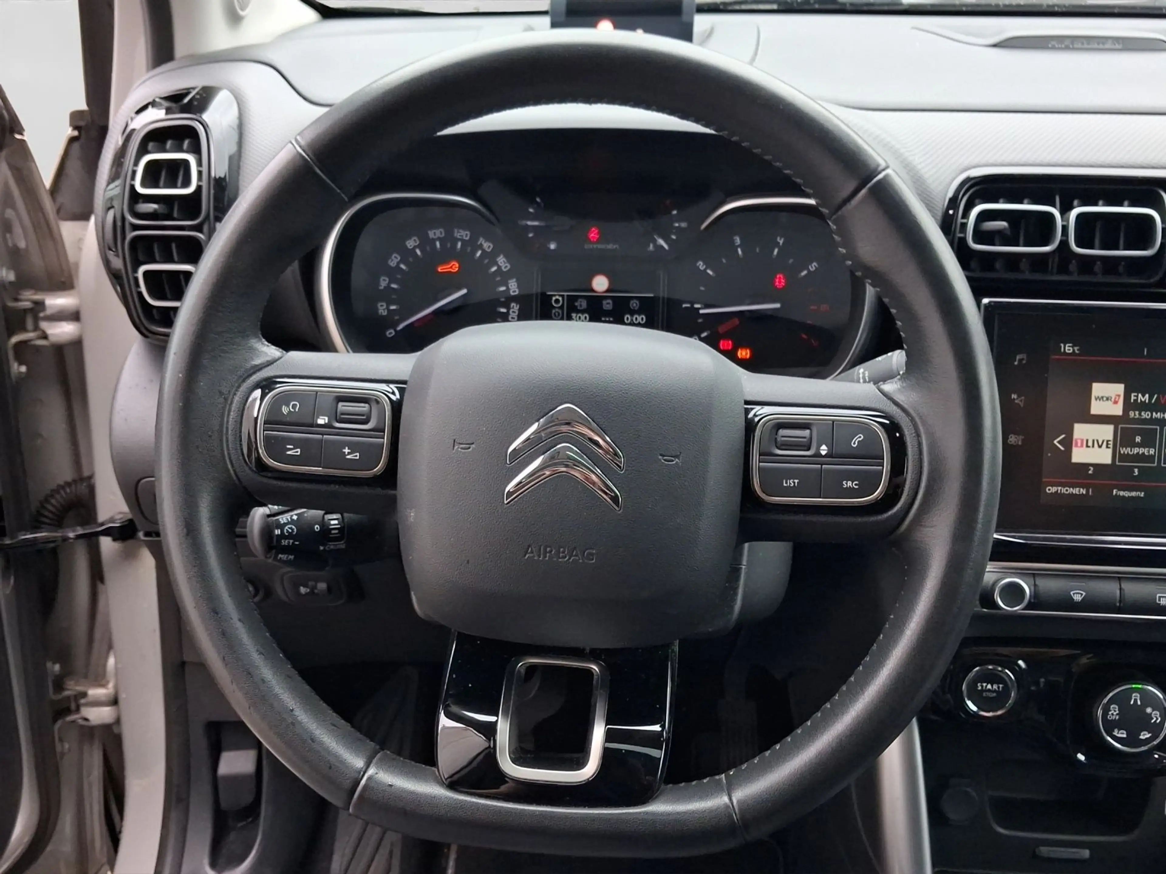 Citroen C3 Aircross 1.2 PureTech130 SHINE LM17 SHD SHZG — photo 9