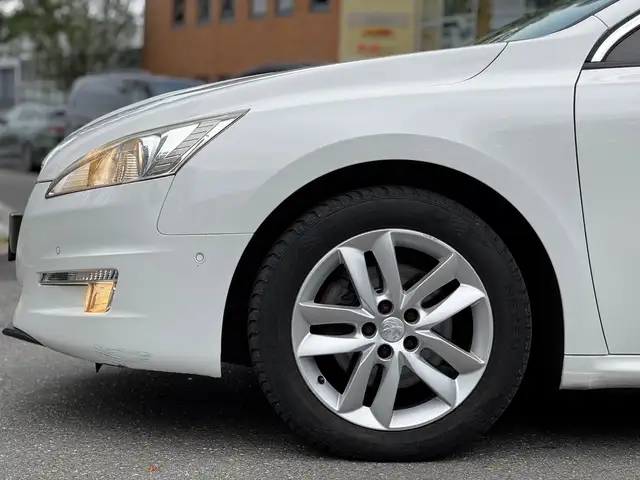Peugeot 508 view 17