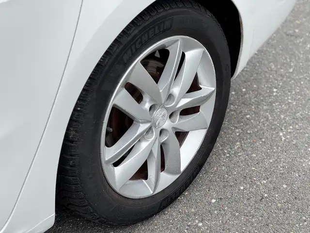 Peugeot 508 view 16