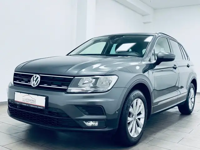 Volkswagen Tiguan Comfortline * NAVI * R-KAMERA * AHK *