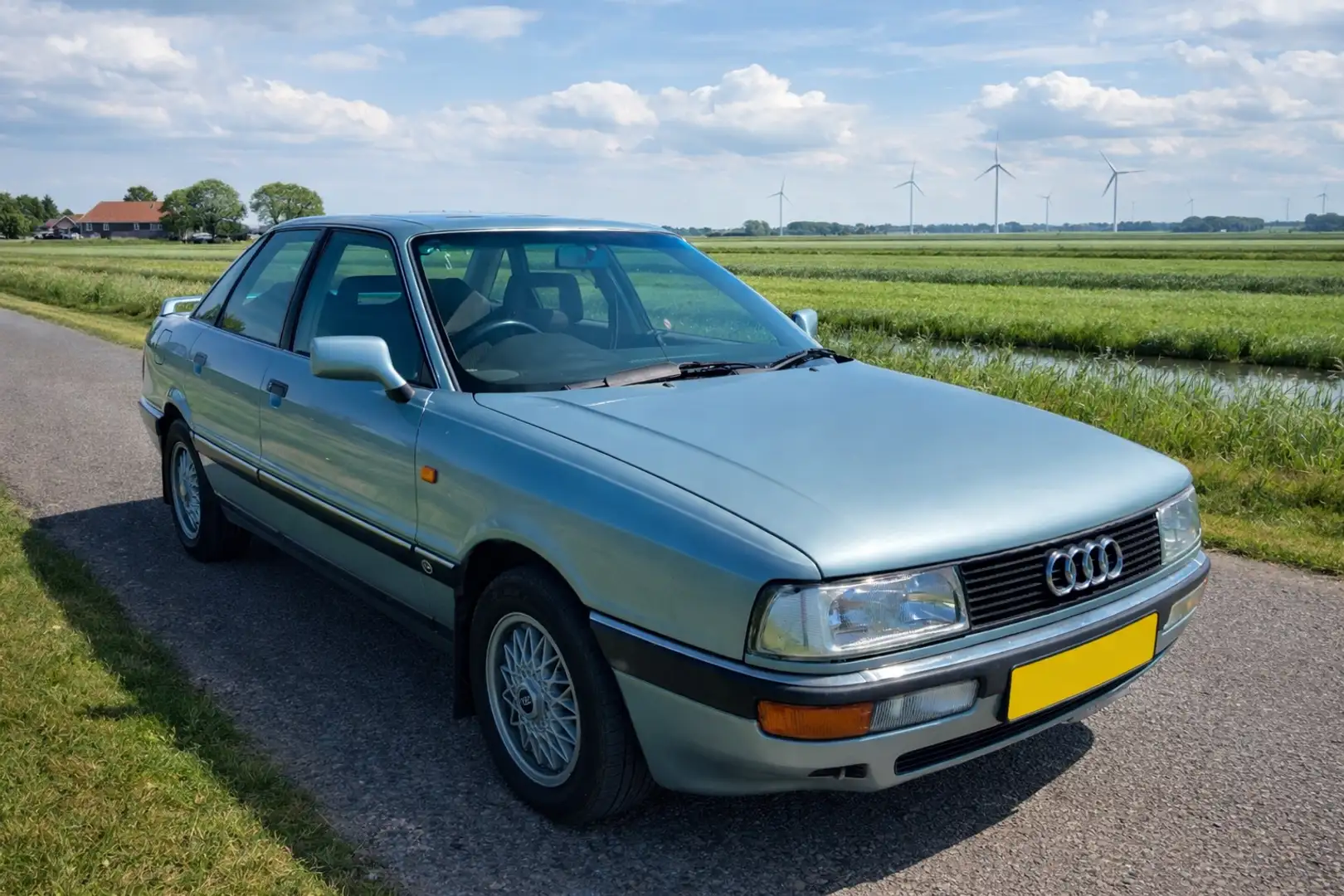 Audi 90 2.3E - 2