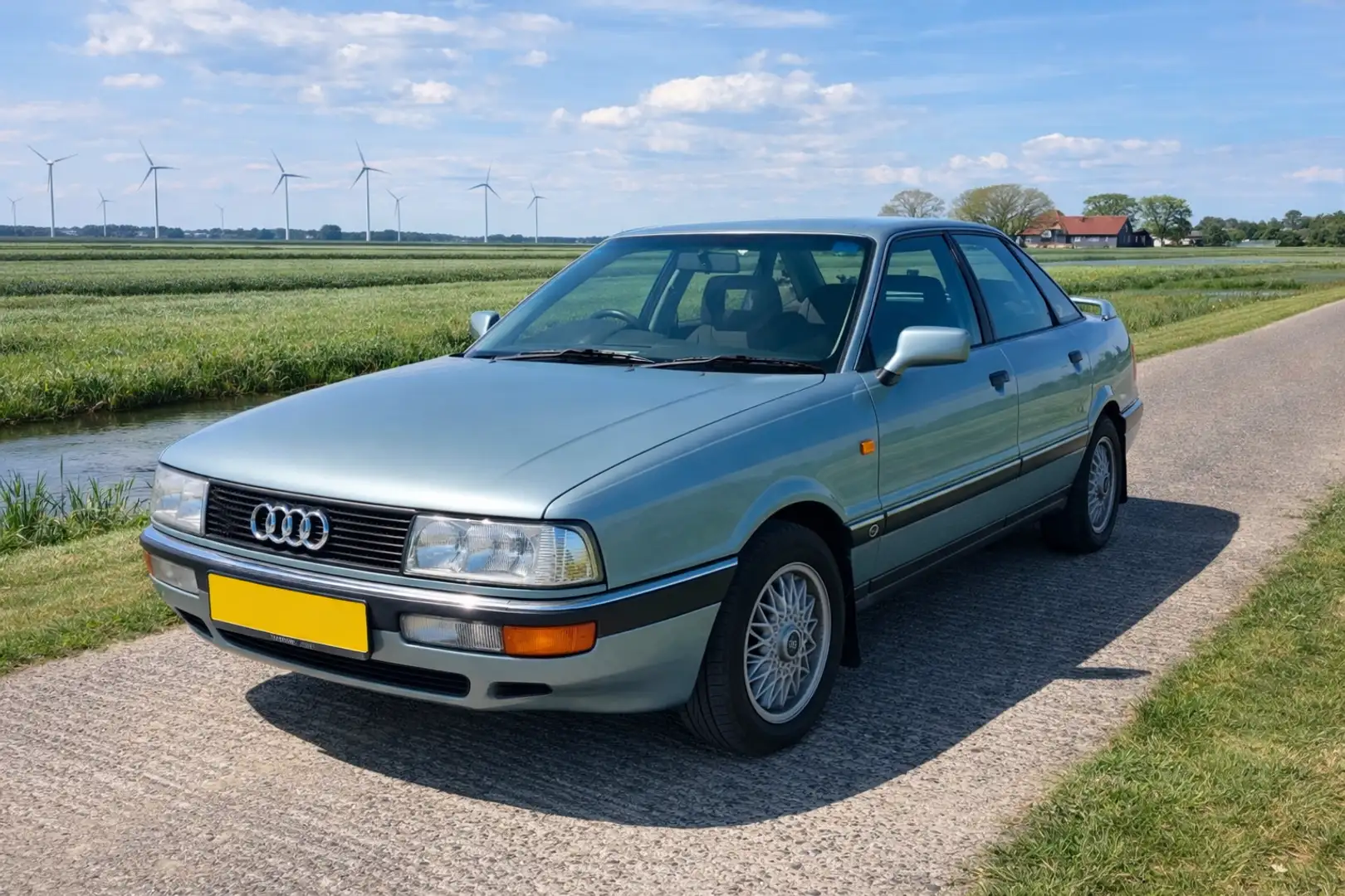 Audi 90 2.3E - 1