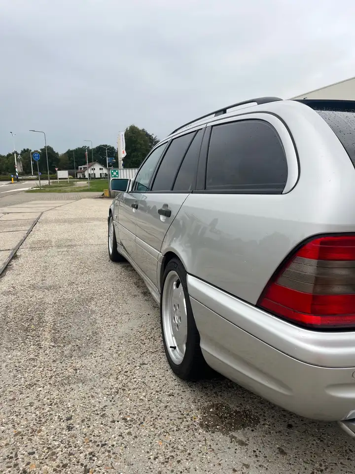 Mercedes-Benz C 43 AMG, foto 8