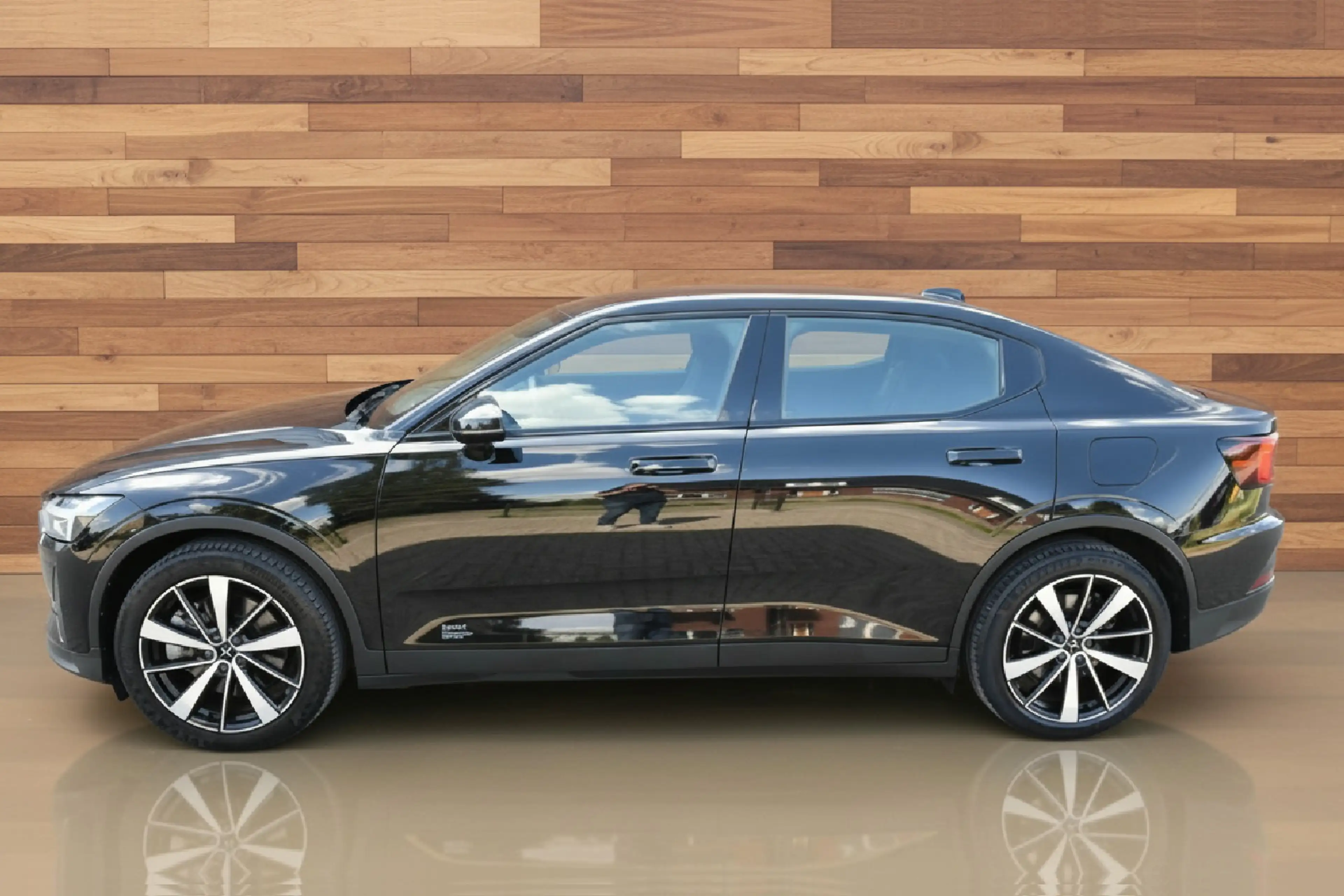 Polestar 2 Standard Range Single Motor 63kWh | SOH 93,46% — photo 2