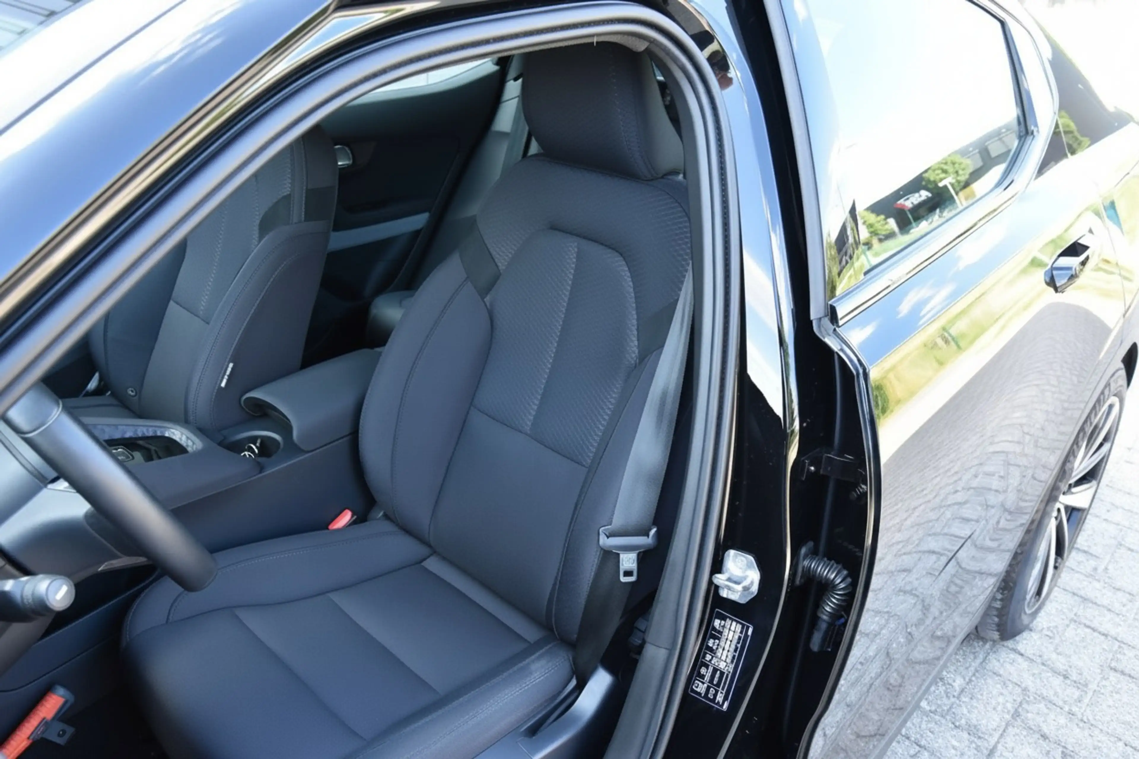 Polestar 2 Standard Range Single Motor 63kWh | SOH 93,46% — photo 9