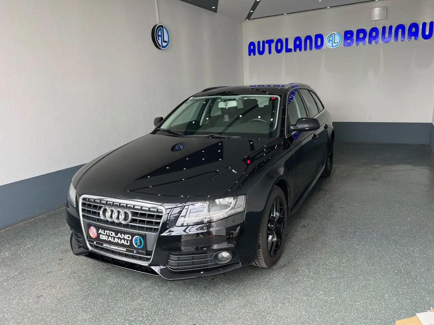 Audi A4 A4 Avant 1,8 TFSI Jubiläumsmodell Black - 1