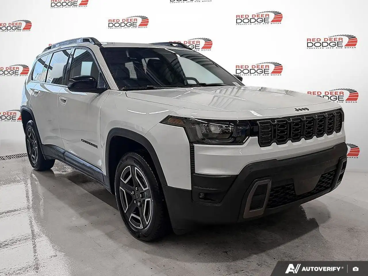 Jeep Cherokee снимка Jeep Cherokee